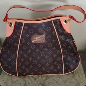 DeSiGnEr purse